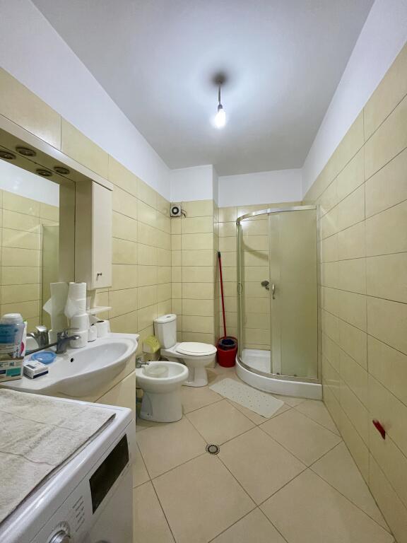 Apartament 1+1 Me Qera Ne Astir