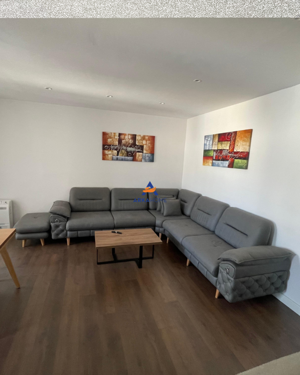 AFFITTASI APPARTAMENTO 2+1+BALCONE "IN VIA MINE PEZA" 1000 EURO
