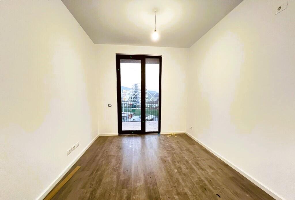 OFFICE FOR RENT AT ALTANA COMPLEX