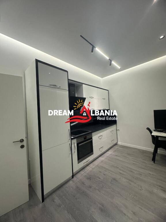 SUPER Appartamento 1+1 in via Elbasan di fronte all'Ambasciata Americana, Tirana ( ID 4211752)