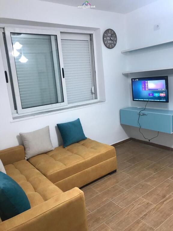 Monolocale in vendita presso l'ex ristorante Durazzo (ID BSHG29) Tirana