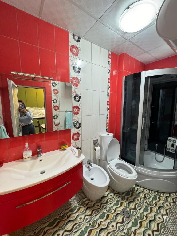🏡Qera, apartament 2+1+2  📍Libri Universitar ,Ish blloku 💰 Çmimi: 900€\muaj