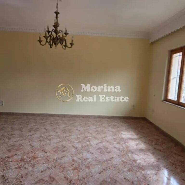 Qera, Vile 2 Kateshe, Allias 2200 euro/muaj.