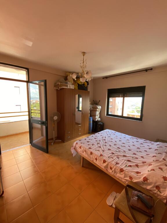 Ne Kamez Shitet Apartament 2+1 Me Hipoteke!