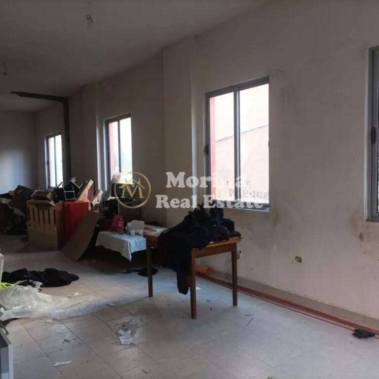 Rent, Business Premises, in Fresku, 450 euros/month.