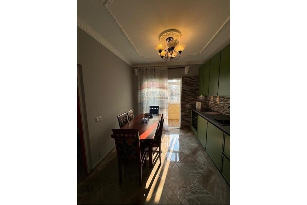 APARTAMENT 2+1+2 ME QIRA, BLLOK