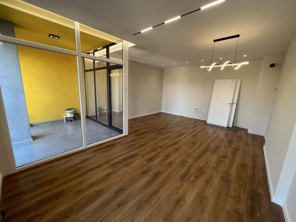 📣 VENDESI SUPER Appartamento 2+1 Con 2 Bagni E Posto Auto 📍 Paskuqan, Vicino Al Nuovo Viale ✨