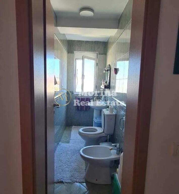 Appartamento 3+1+2 in vendita, Brryli, Viale Giovanna d'Arco, 140.000 Euro