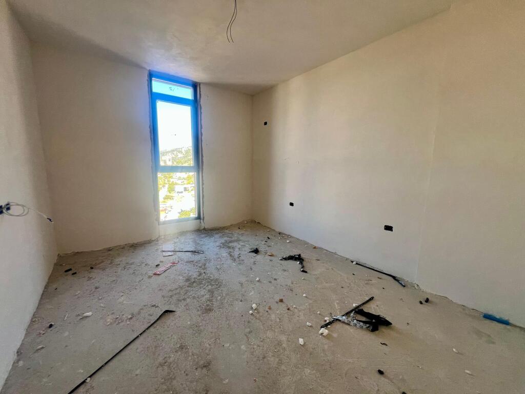 Appartamento In Vendita Vicino Al Mare A Vlora