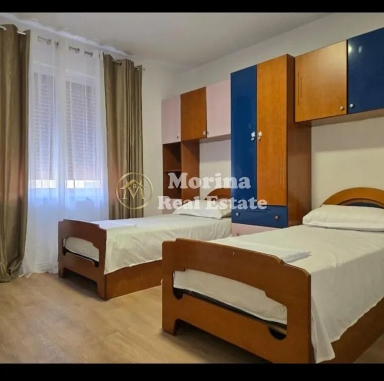 Qera Apartament 2+1+Bllk, “Komuna e Parisit” 850 Euro/Muaj