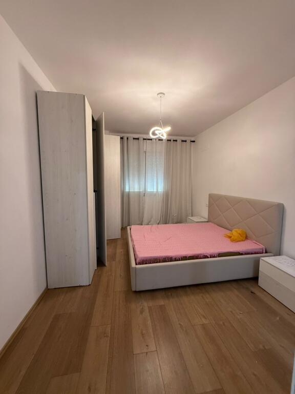 Qera,Apartament 2+1+2+Post Parkimi Vila L2,Astir,Tirana.