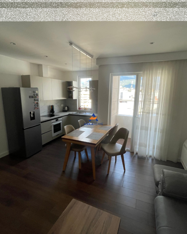 AFFITTASI APPARTAMENTO 2+1+BALCONE "IN VIA MINE PEZA" 1000 EURO