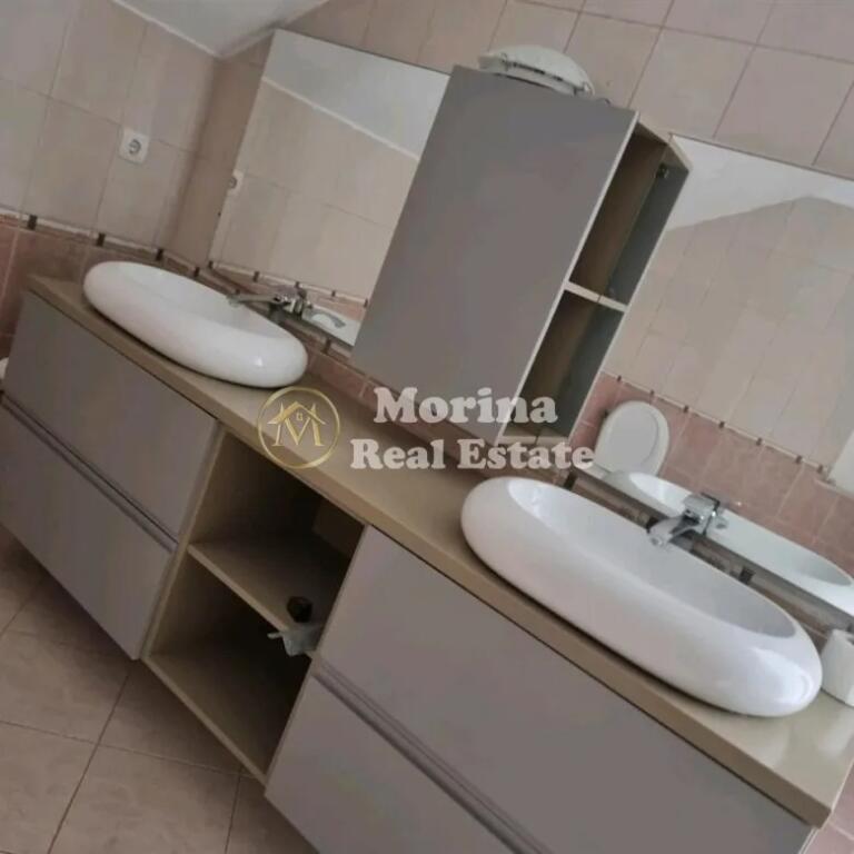 Qera, Vile Private 5+2, Ali Demi, 1500 euro/muaj