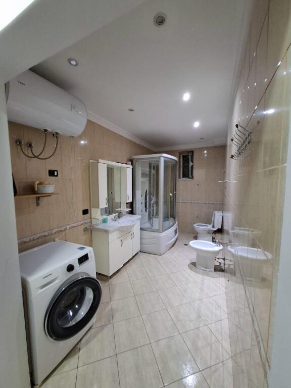 1+1,furnished at the juridical in the block,850 euros with parking