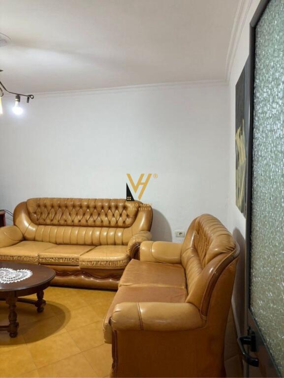 APPARTAMENTO 1+1 IN AFFITTO IN VIA DIBRA 370 EURO