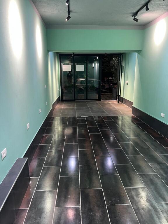 SHOP FOR RENT 45 M2 ELBASAN STREET 600 EURO