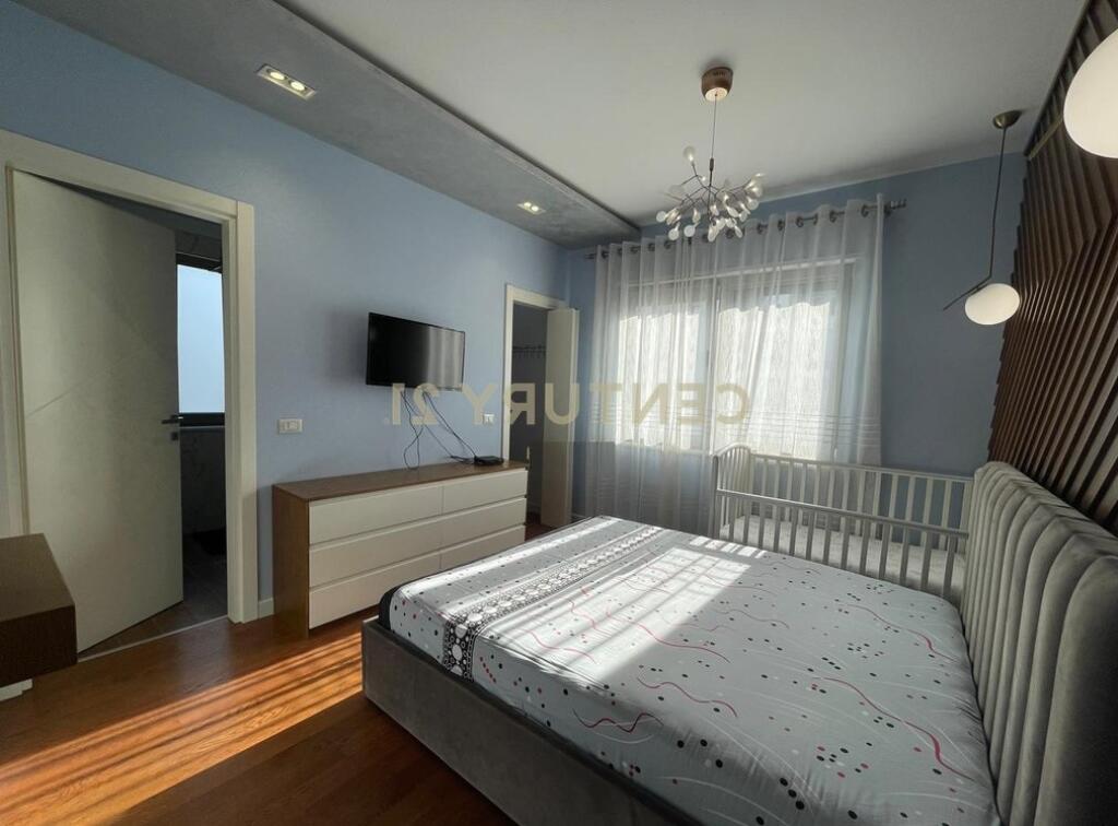 Apartament me qira 3+1+2 tek Rezidenca Tower Bridge 2