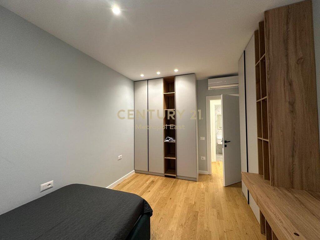 Jepet me qira apartament 3+1 në rezidencën Rose Garden.