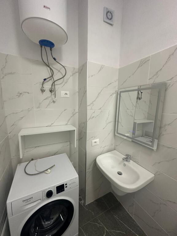 📣 AFFITTO SUPER Appartamento 2+1 📍 Vicino a Vasil Shanto💶 Prezzo 75.000 Leke