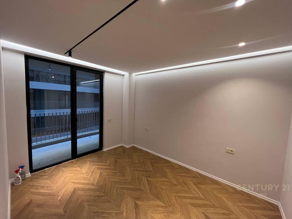 Premises for rent for offices at Mine Peza St. 1,500 € /Month