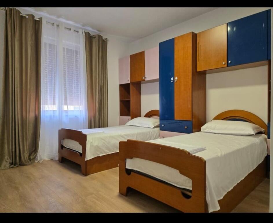 Jepet apartamenti 2+1+2 te Komuna e Parisit