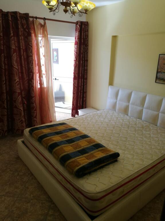 Apartament me qira 2+1 tek lulishtja komuna parisit