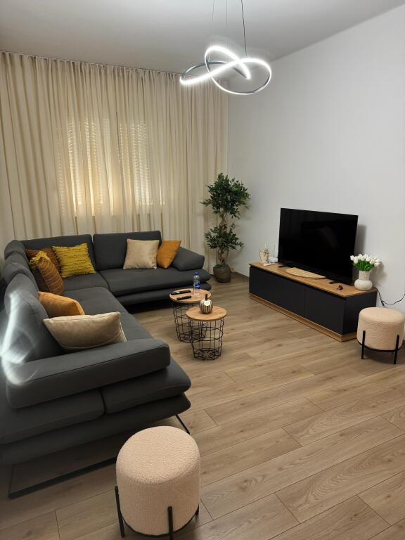 Apartment 2+1 for rent, in the center!