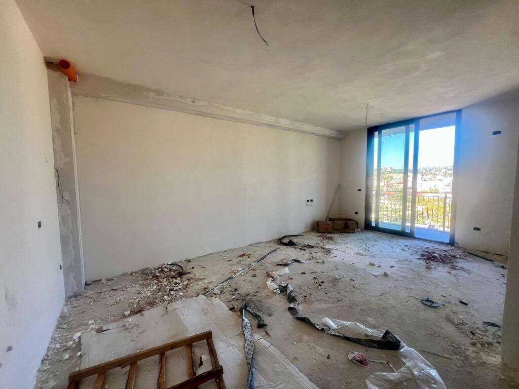 Appartamento In Vendita Vicino Al Mare A Vlora