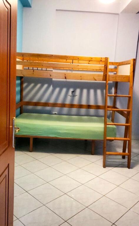 APARTAMENT ME QERA 3+1 SELITE 55.000 LEKE