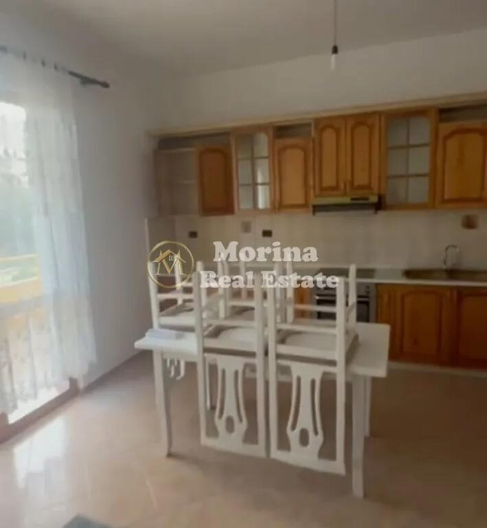Appartamento in Affitto, 1+1, in Via Jordan Misja, 350 Euro/Mese