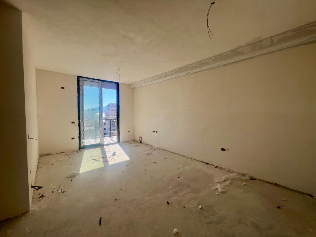 Appartamento In Vendita Vicino Al Mare A Vlora