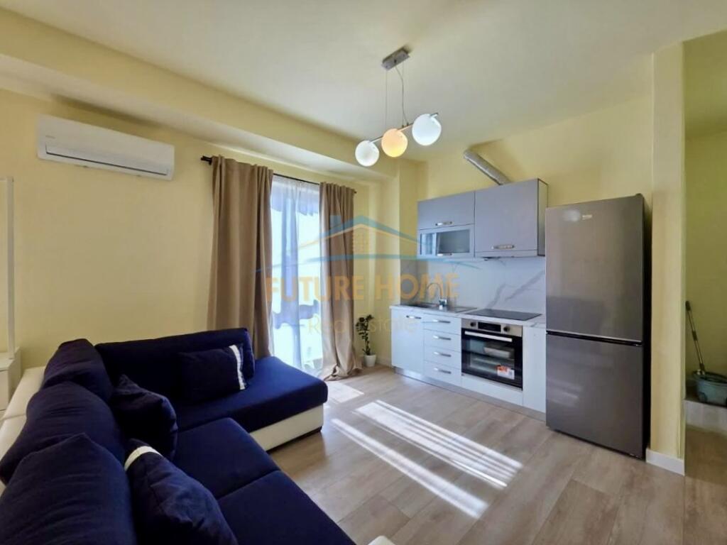 For rent, studio apartment near Myslym Shyri, Gardenia Complex!