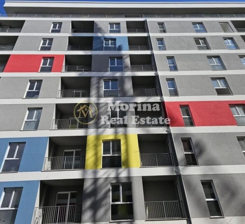 Rent, Business Premises, in Univers City Complex, 600 euros/month.