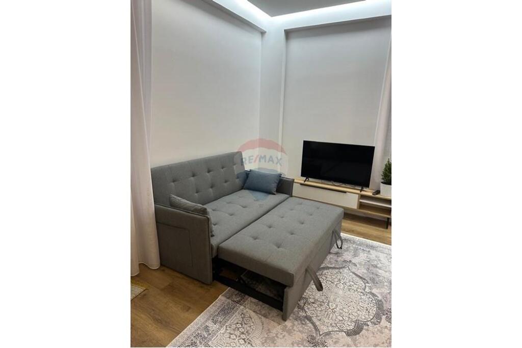 Apartment 1+1- For Rent - Liqeni i Thatë Street, Tirana