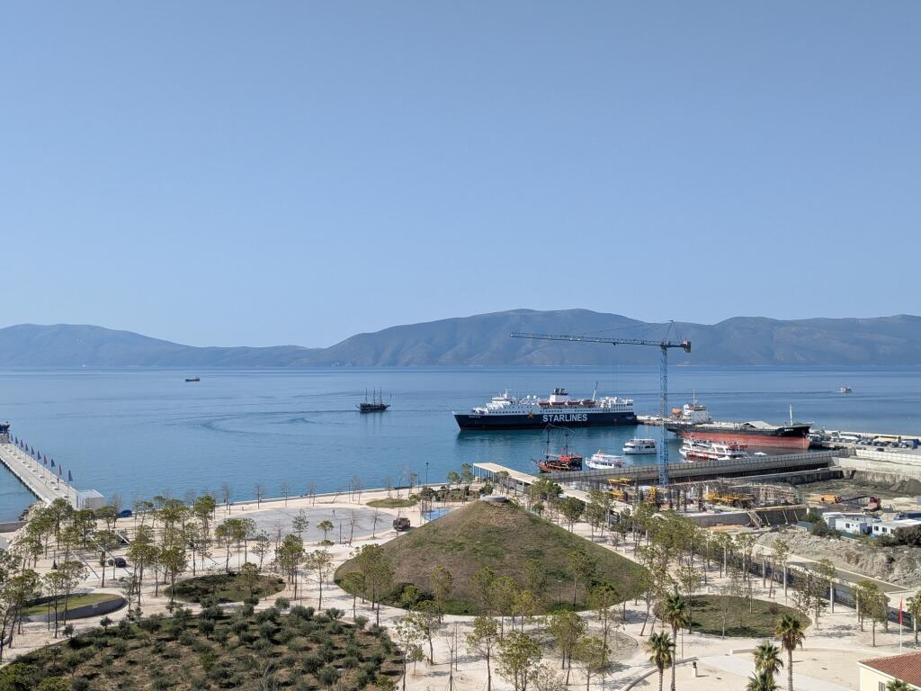 APPARTAMENTO 1+1 IN AFFITTO A VALONA LUNGOMARE