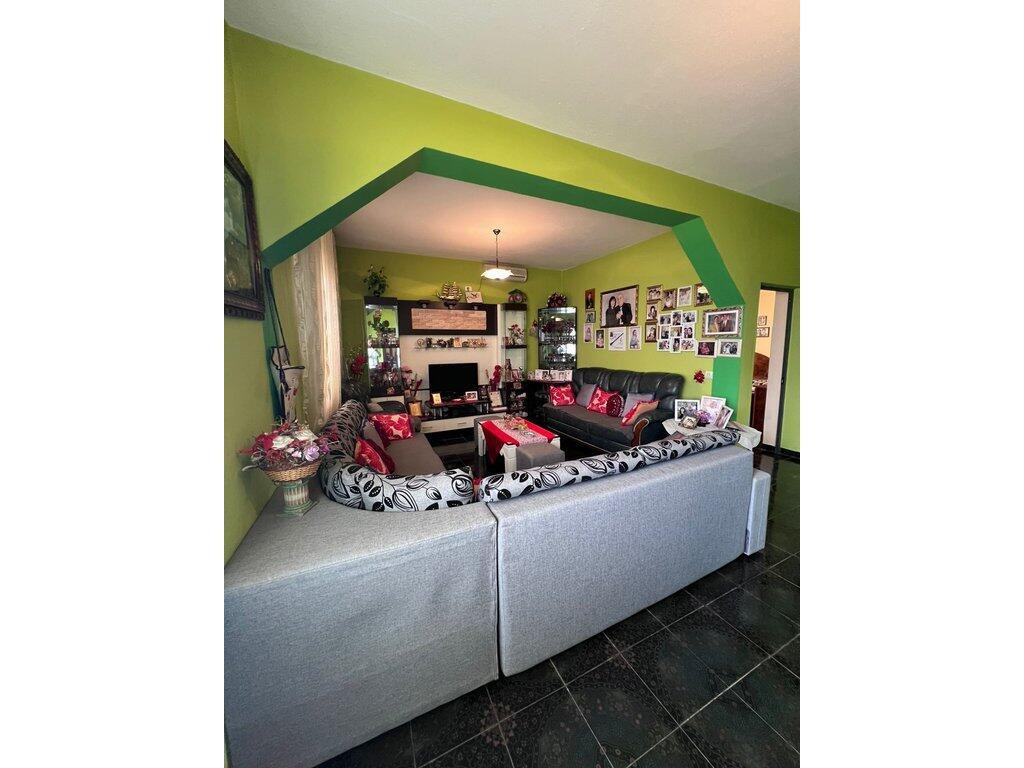 In vendita, Villa su 3 piani, 5 Maji, Tirana.