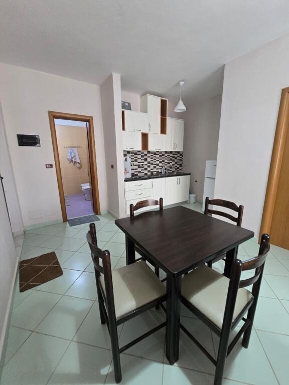 SHITET APARTAMENT 1+1 RROTA E KUQE, PLAZH, DURRES
