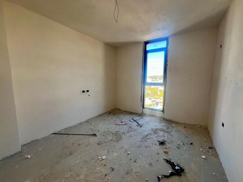 Appartamento In Vendita Vicino Al Mare A Vlora