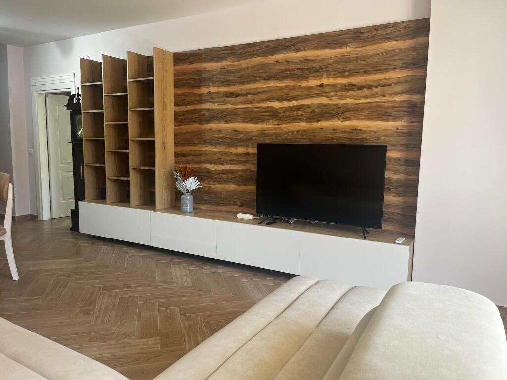 Apartament 2+1 pamje deti  , per Qira Vila Zogut -Durres