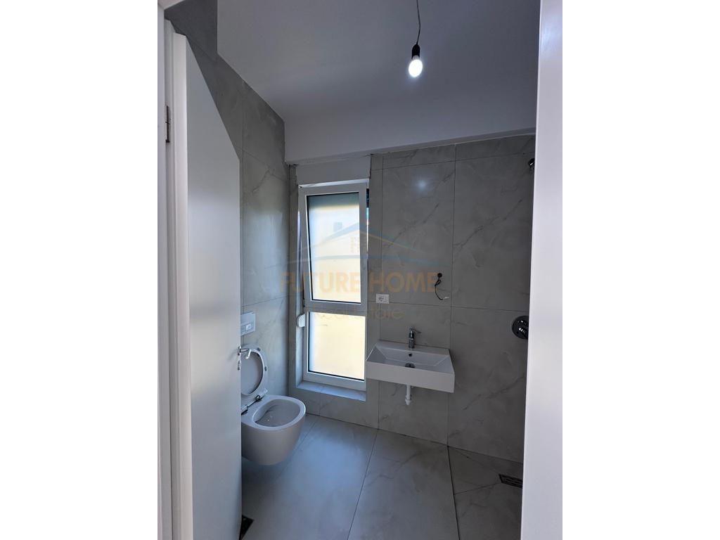 In vendita, Appartamento 1+1, OXA, Fresku, Tirane