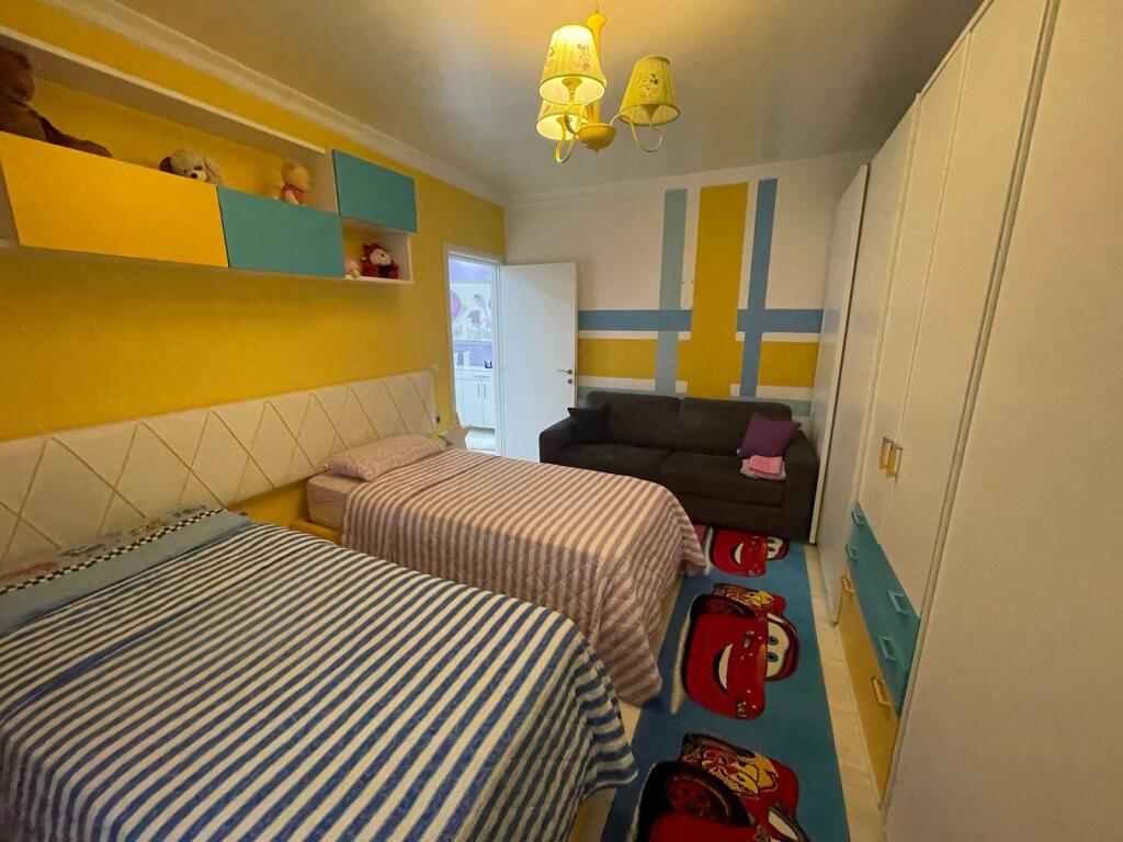 2+1,arredato presso pediatria prezzo 550 euro