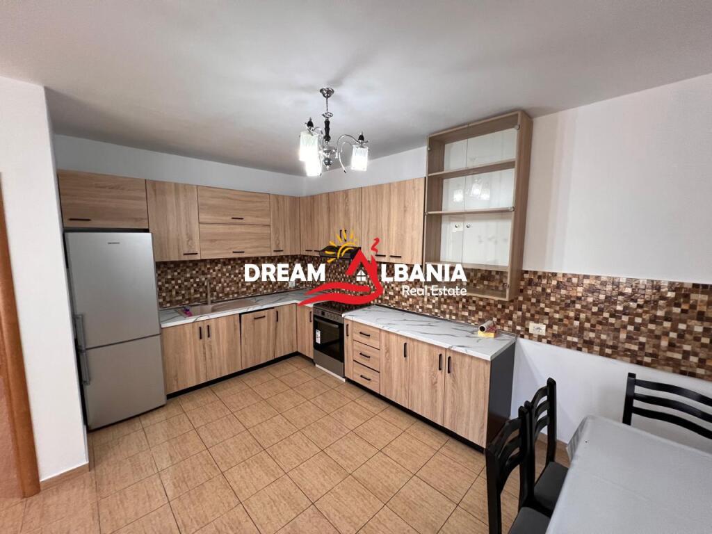 Appartamento 2+1+2 bagni in affitto a Don Bosko vicino a Viva Market a Tirana(ID 42215409)