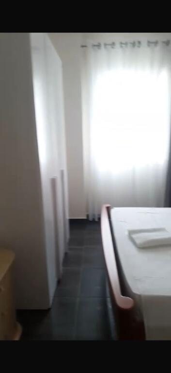 Appartamento 1+1 in vendita a Gjiri Lalzit   