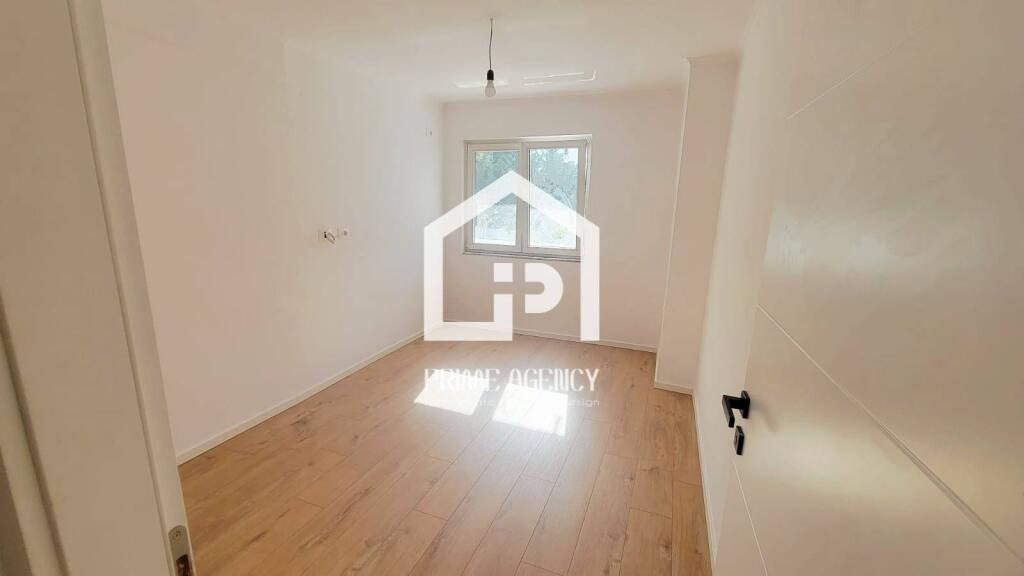 SHITET: : Apartament 1+1/ Zona: DON BOSKO