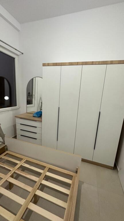 Jepet 1+1 me Qera Bashk me 🅿️Parkimi, E mobiluar