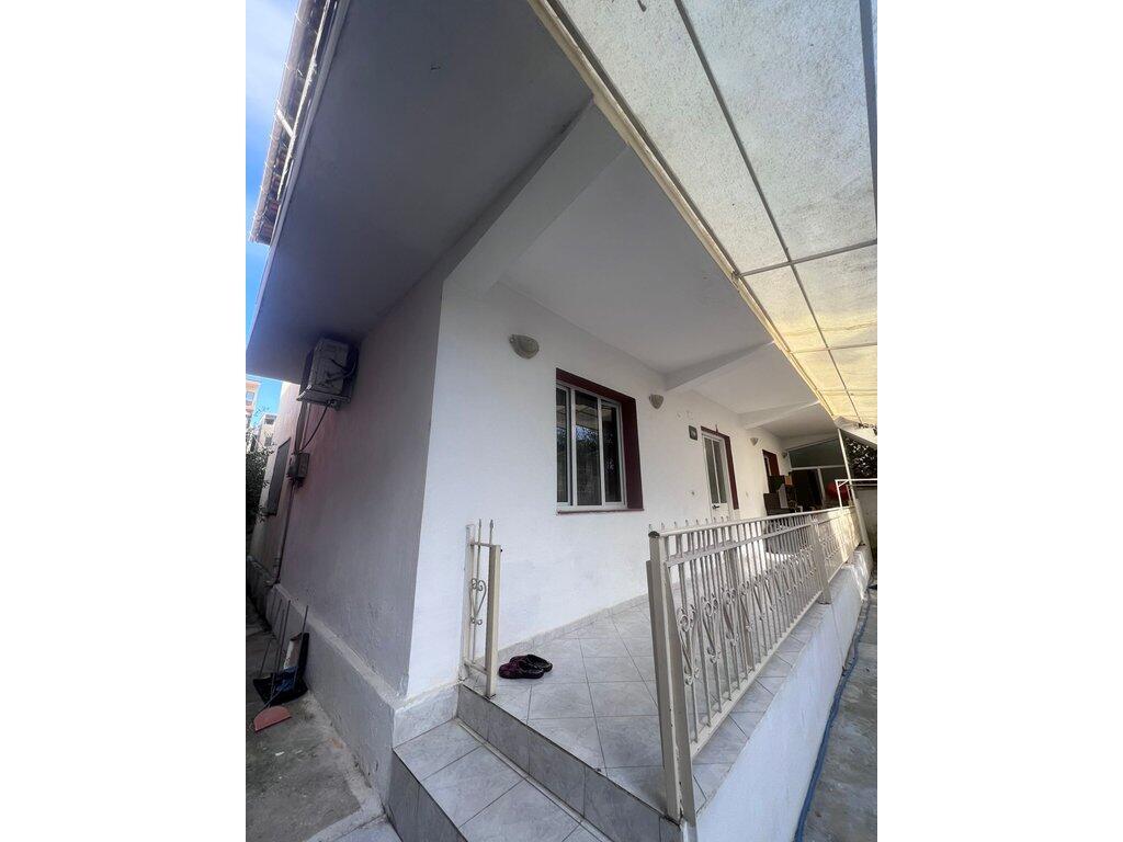 In vendita, Villa su 3 piani, 5 Maji, Tirana.