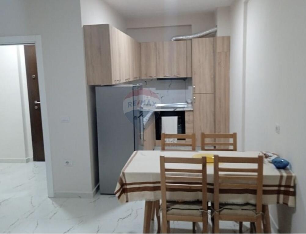 1+1 in affitto in Via Durresit