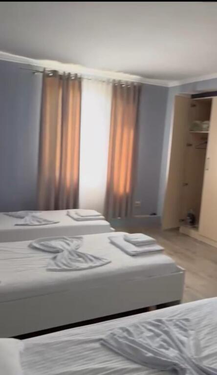 Jepet me qera apartament 2+1 Laprak 55000 leke!
