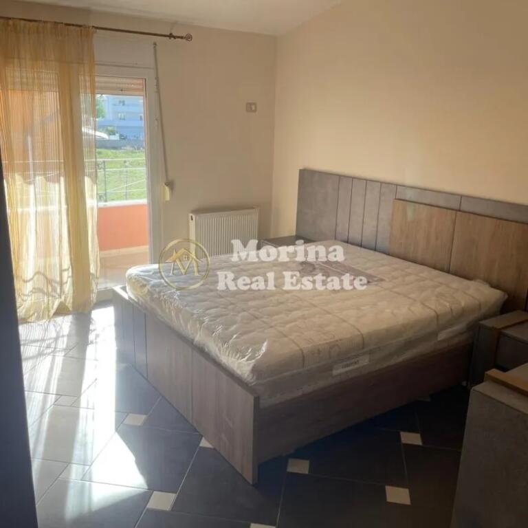 Qera, Hyrje Private 3+1+2+Parkim, Sauk , 700 euro/muaj