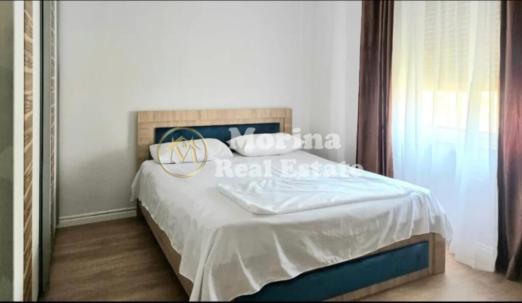 Qera Apartament 2+1+Bllk, “Komuna e Parisit” 850 Euro/Muaj